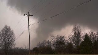 INTENSE TORNADO IN CLARKSVILLE TN LOUD ROAR [upl. by Schuyler]