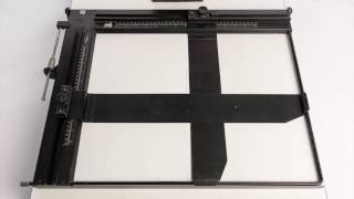 Darkroom Tutorials 2 Blade Printing Easel Setup [upl. by Sualocin696]