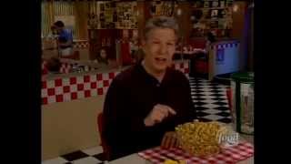 Chicago Caramel Popcorn Shop  UnWrapped with Marc Summers  Garrett Popcorn [upl. by Madel]