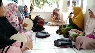 SHOLLA ALAIKALLAH HUYA ADNANI Sholawat ALBARZANJ Rebana ANNIDA part 2 [upl. by Pierre]