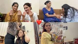 Nidhi Aur Mummy Ne Nails Extensions Kraye❤️ [upl. by Lehcer]