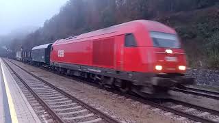 Güterzug nach hohenberg fährt um 650 in traisen ein am 6112024 von Sankt Pölten kommend [upl. by Mcdonald406]