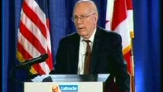 Lyndon LaRouche  LA TERCERA GUERRA MUNDIAL 2 de 3 [upl. by Inram671]