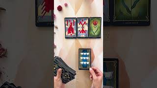 Une récompense 🎁 tarot predictions tarotenligne guidancedujour [upl. by Jodee]