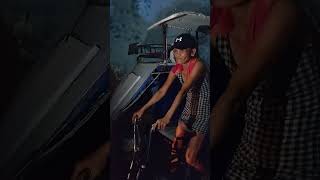 Babaeng driver ng pedicab sa Las piñas [upl. by Mickie]