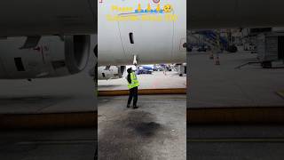 Airbus A320 aircraft Cargo door closingshortsvideoyoutubeshortsaeroplanevlogbindasskeerti [upl. by Gabrielli]