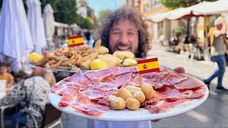 Probando comida callejera en ESPAÑA  La tierra del jamón 🥩🇪🇸 [upl. by Lledyr]