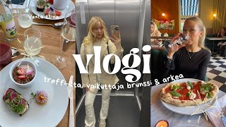 VLOGI  treffiilta vaikuttaja brunssi amp arkea [upl. by Dlonra220]