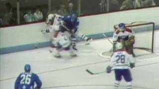 Anton Stastny vs Craig Ludwig Apr 20 1984 [upl. by Edson638]