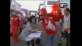 Kimi Raikkonen fan knocks over own child [upl. by Gothar]