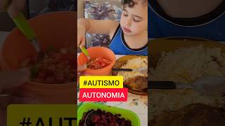 AUTONOMIA NA REFEIÇÃO DA CRIANÇA AUTISTA autismo refeição comer comida humor fome pcd loas [upl. by Mosira]