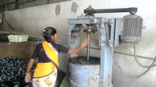 PLASTIC CHIP DRIER MACHINEmp4 [upl. by Enwad]