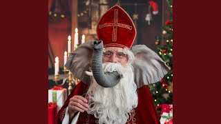 Sinterklaasliedjes Sinterklaas is een olifant [upl. by Rees]