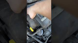 Engine oil cap no dirt lifehack on Volkswagen ea888 gen1 gen1 cct [upl. by Mikes]