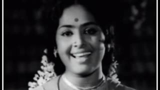 MALLIGAI EN MANNAN  SINGER VANI JAYARAM  FILM DEERGA SUMANGALI 1974 [upl. by Emlynne]