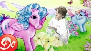 Mon Petit Poney  le générique de Sandrine et Stéphanie Clip officiel [upl. by Caralie531]