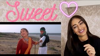 MOROCCAN REACTS TAAL PE JAB YE REFUGEE KAREENA KAPOOR ABISHEK BACHCHAN SONU NIGAM ALKA YAGNIK [upl. by Hacissej]