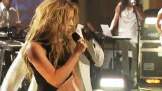 Shakira  Hips Dont Lie  Live Walmart Soundcheck [upl. by Ahsitniuq]