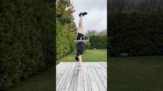 How to handstand🤸✅ How long can you hold it for💬 calisthenics handstandworkout [upl. by Meghann]