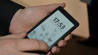 YotaPhone на MWC 2013 краткое знакомство в Барселоне handson [upl. by Hollinger62]