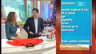 Riciclo maglioni infeltriti  Lucia Cuffaro Unomattina in Famiglia Rai 1 Chi fa da sè [upl. by Balfore732]