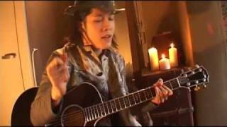 雅 Miyavi playing acoustic backstage concert in Paris [upl. by Assej142]