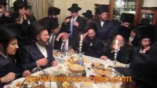 Modzitz Rebbe Singing With Bentzion Shenker Part 1 [upl. by Eleonora187]