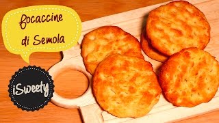 Ricetta Focaccine di Semola Morbide e Croccanti Focaccia Veloce Fatta in Casa [upl. by Garvy526]