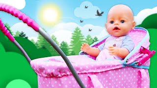 Vidéo pour enfants Bébé Born Annabelle fait sa routine matinale Promenades et dîners du poupon [upl. by Ellehsram]