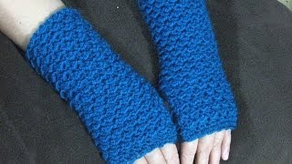 How to Crochet Finger less Crochet Gloves  Moss Stitch Finger less Gloves  Crunch Stitch [upl. by Sundin]