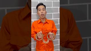 LNS  Còng tay giấy và Còng tay tù nhân sắt  Handcuff Noob vs Pro vs Hacker shorts [upl. by Ulani629]