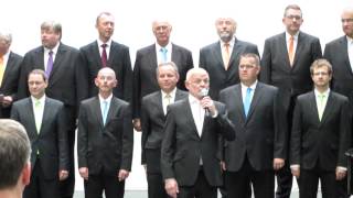 Kölner Männerchor live Ich ben ene kölsche Jung [upl. by Eimas]