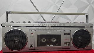 sanyo tape recorder complete working condition 9023321435 vintage sanyo tape recorder [upl. by Warthman]