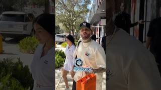 NICKY JAM SALIENDO DE UNA TIENDA CON SU NOVIA nickyjam viral [upl. by Greenwell582]