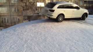 Audi Q7 in snow [upl. by Amil830]