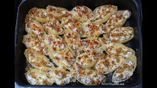 Conchiglioni ripieni di ricotta e salsiccia con mollica croccante di fiori di zucca [upl. by Dragoon]