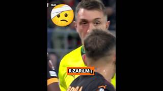 Musleranın gözü neden kızarilmiş🤕 football ronaldo futbol [upl. by Adnuahsor647]