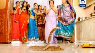 Snake enters in Sath Nibhana Sathiya [upl. by Culhert]