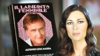 Il labirinto femminile  Manuela Arcuri presenta il nuovo libro di Alfonso Luigi Marra [upl. by Ornie]