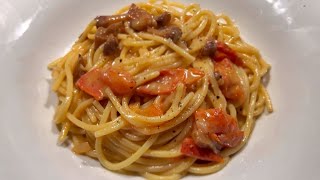 PREPARA Lâ€™AMATRICIANA SBAGLIATA  ricetta facile e goduriosa [upl. by Lleinad]