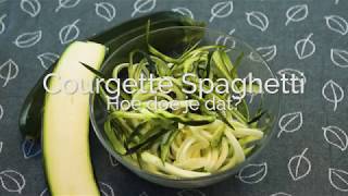 Hoe maak je courgette spaghetti PuurGezond [upl. by Endaira]