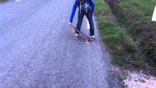 Faire un Ollie en skateboard  Figure de base skate  Explications et démo [upl. by Anicart]