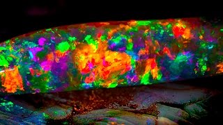 Meet the Virgin Rainbow the most beautiful opal in the world [upl. by Alfredo]