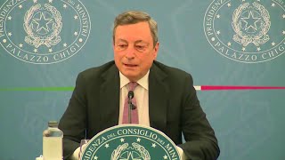 Vaccini Draghi quotLa sfida è vaccinare gli over 50 non i dodicenniquot [upl. by Moureaux]