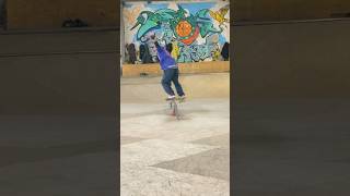 Feeble grind  сабаба скейтпарк [upl. by Asiulairam601]