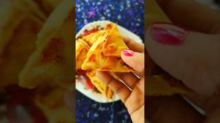 Crunchy Triangle Samosa Recipe 🥰 shorts youtubeshorts viral samosa recipe [upl. by Pirri676]