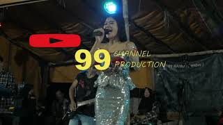 Berbeza Kasta cover by Fara Diva 99 BAND di Temajuk [upl. by Alwitt]