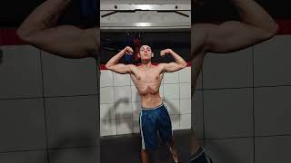 Ectomorfo Evolução 4 meses Bulking 55kg70kg bulking evolução ectomorfo academia gym [upl. by Tnomed]