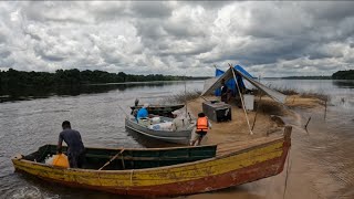 GUYANA FISHING EXPLORING THE MIGHTY ESSEQUIBO RIVER PLANE BANK FISHING ARD449 [upl. by Kendra]