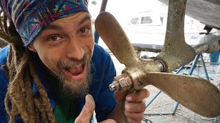 How to Remove amp Install a PROPELLER from a sailboat Ep 158 [upl. by Emeline]